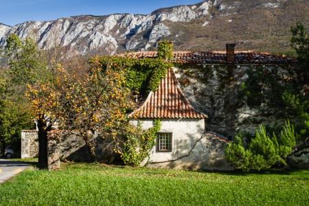 PODNANOS - Dvorec Roženek - Šivicev dvorec - Zajčji grad 2